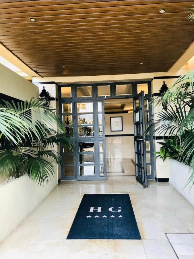 Apartamento Elegant In Del Golf, 5 Stars & Front Line Golf In Puerto Banus