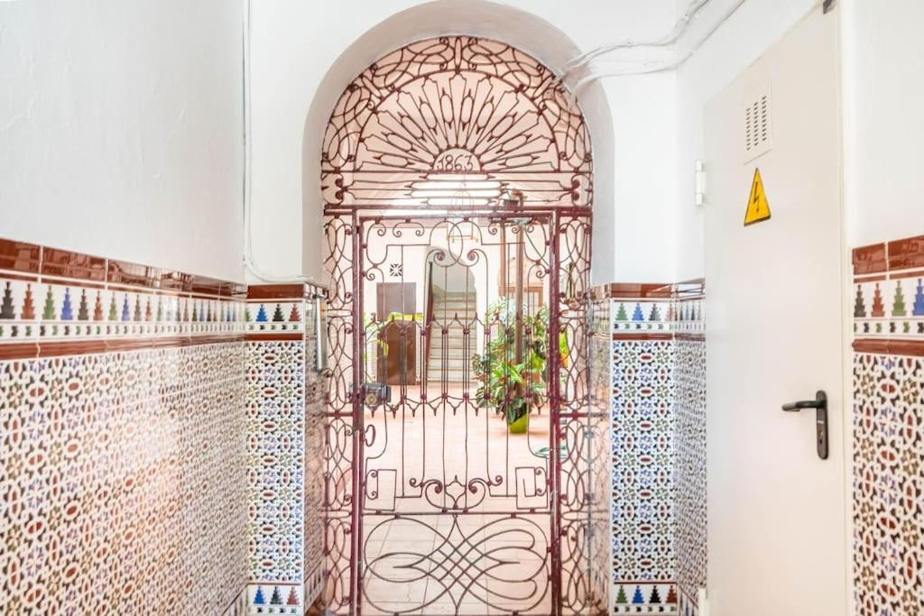 Casa Dionisio - Super Y Tranquilo Con Terraza Y Parking Jerez de la Frontera