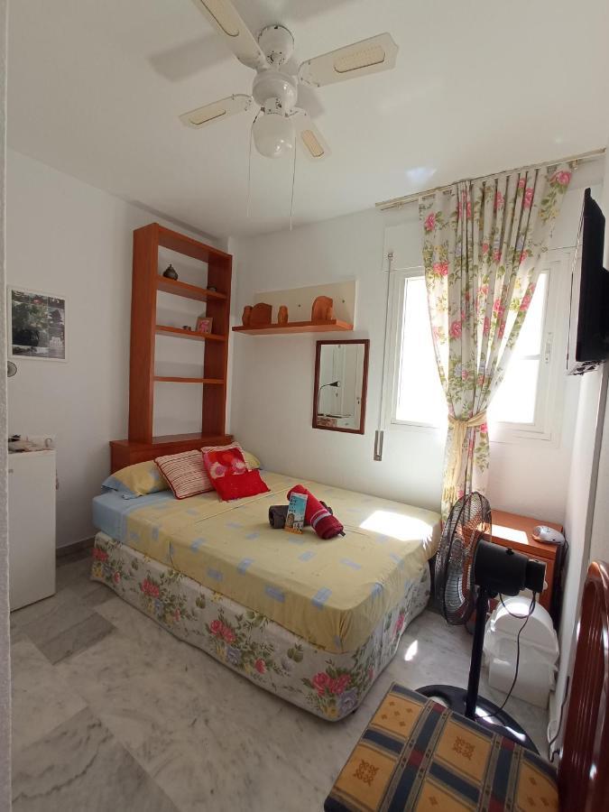 Acogedora Habitación En Habitación en casa particular Torremolinos