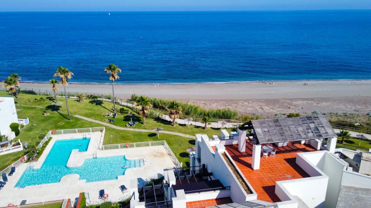 Exclusive Luxury Frontline Penthouse Del Mar - Estepona Apartment *