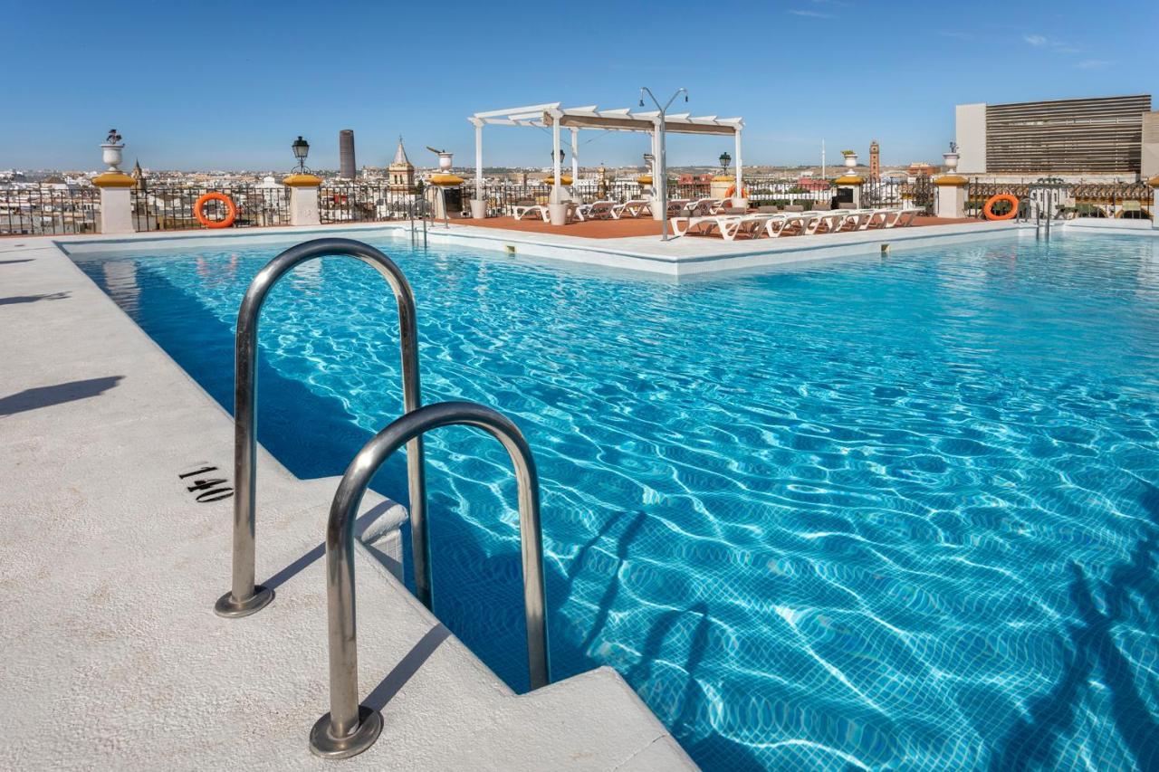 Hotel Macarena 4*