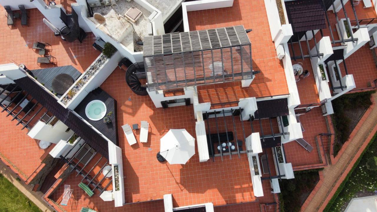 Exclusive Luxury Frontline Penthouse Del Mar - Estepona