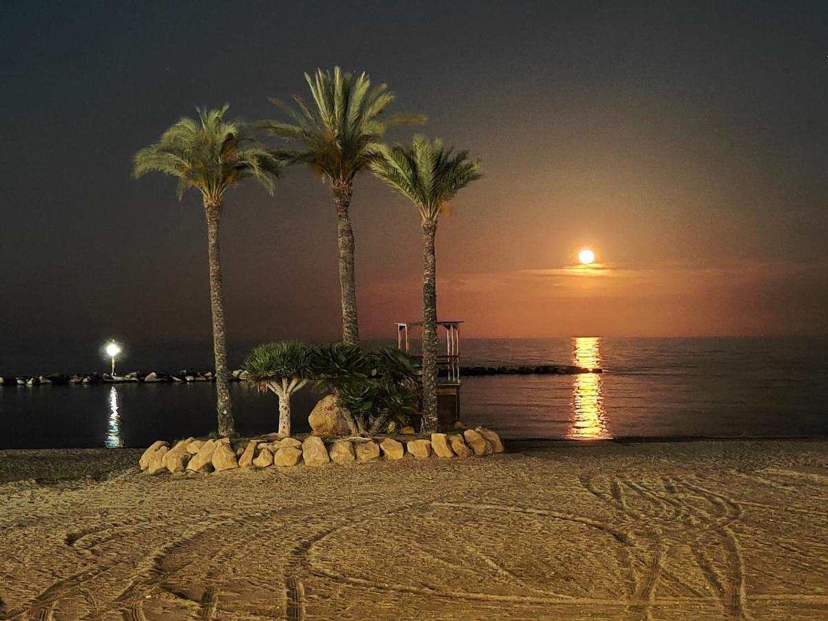 Apartamento Playa Del Faro *