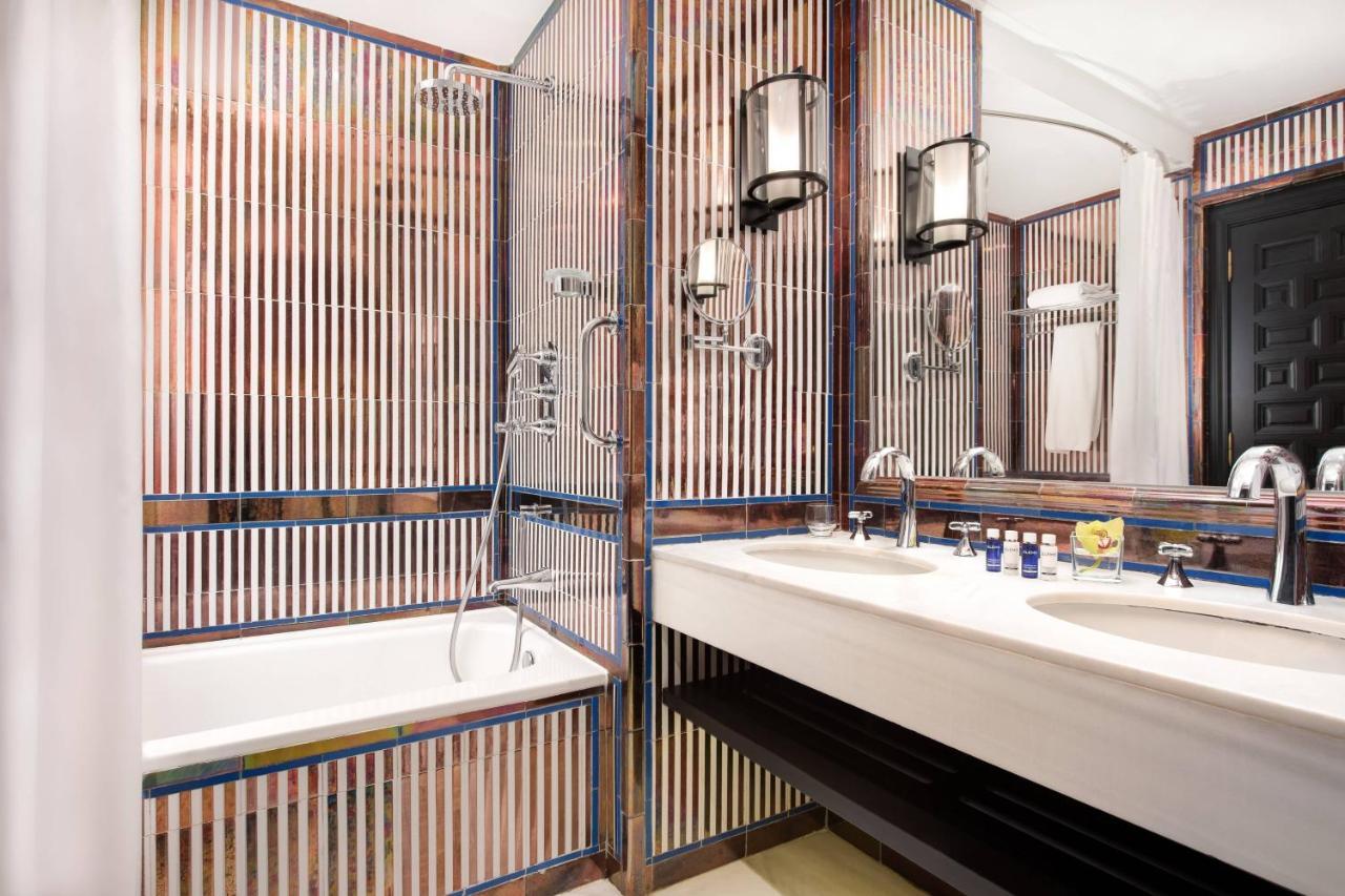 Alfonso Xiii, A Luxury Collection Hotel, 5*