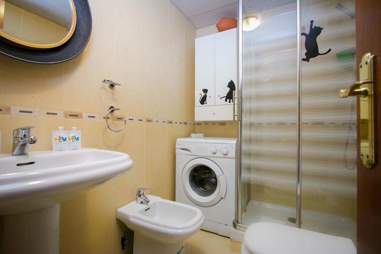 Holidays2Malaga Penia French Balcony & Smart Tv Apartamento *
