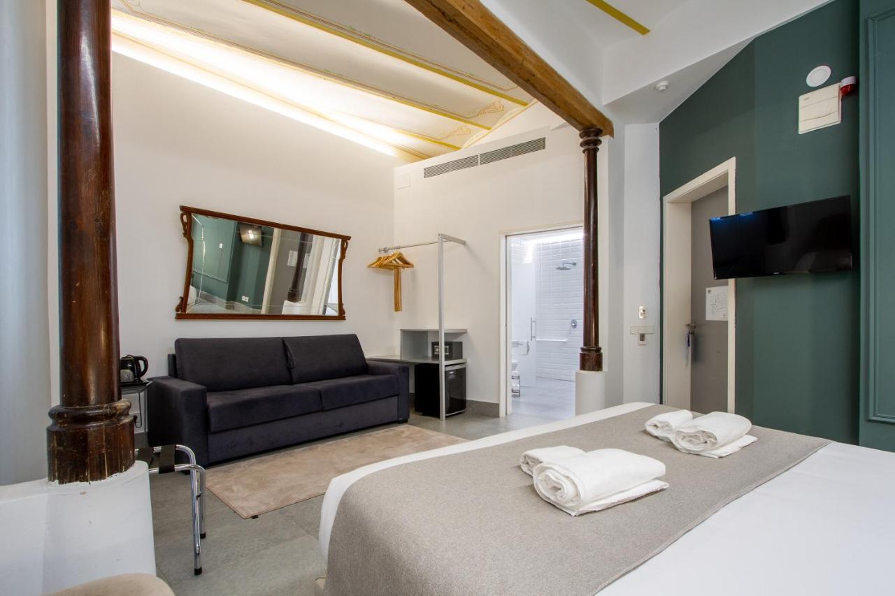 Les Monges Palace Boutique Hotel 3*