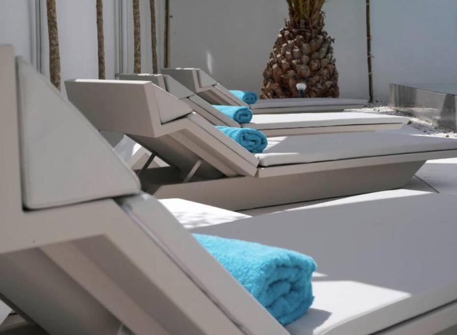 Luxe, Puerto Banus, Marbella