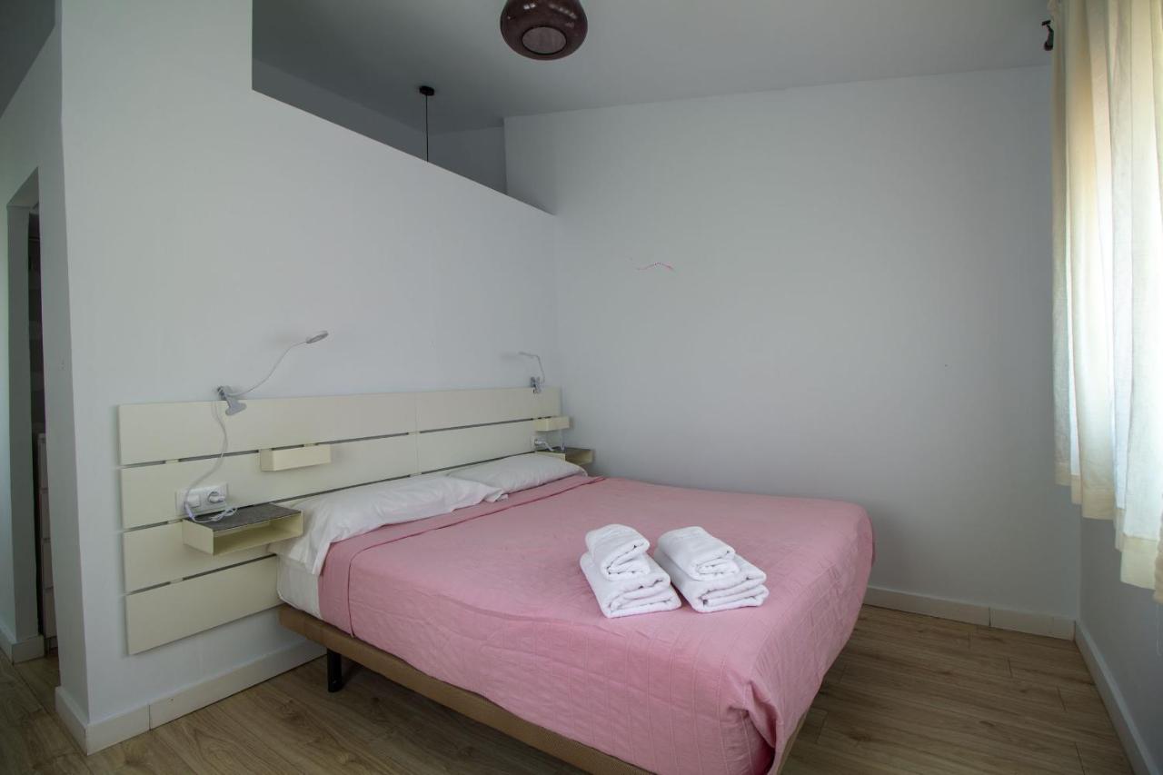 Casa Con Jardín Privado Y Barbacoa Piscina Y 300 Metros De La Playa By Lightbooking Apartamento