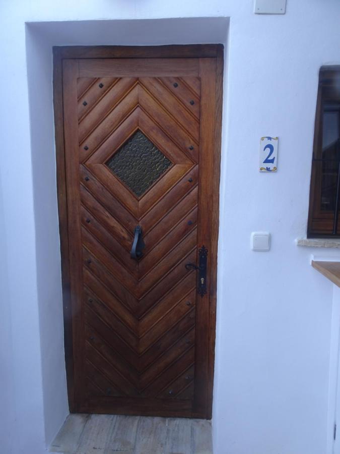 3 Puertas N° 2 *