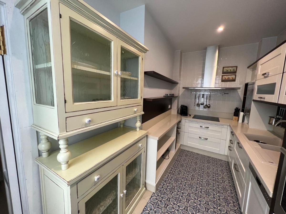Palacio De Vibora Parking Gratis Apartment Lucena