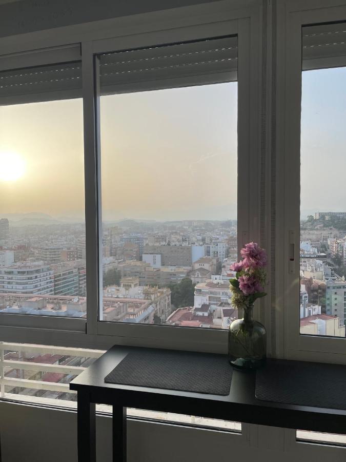 Apartment Sky Views In Centre