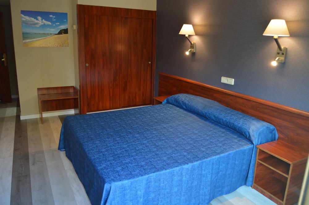 Acacias Suites&spa Hotel 4*