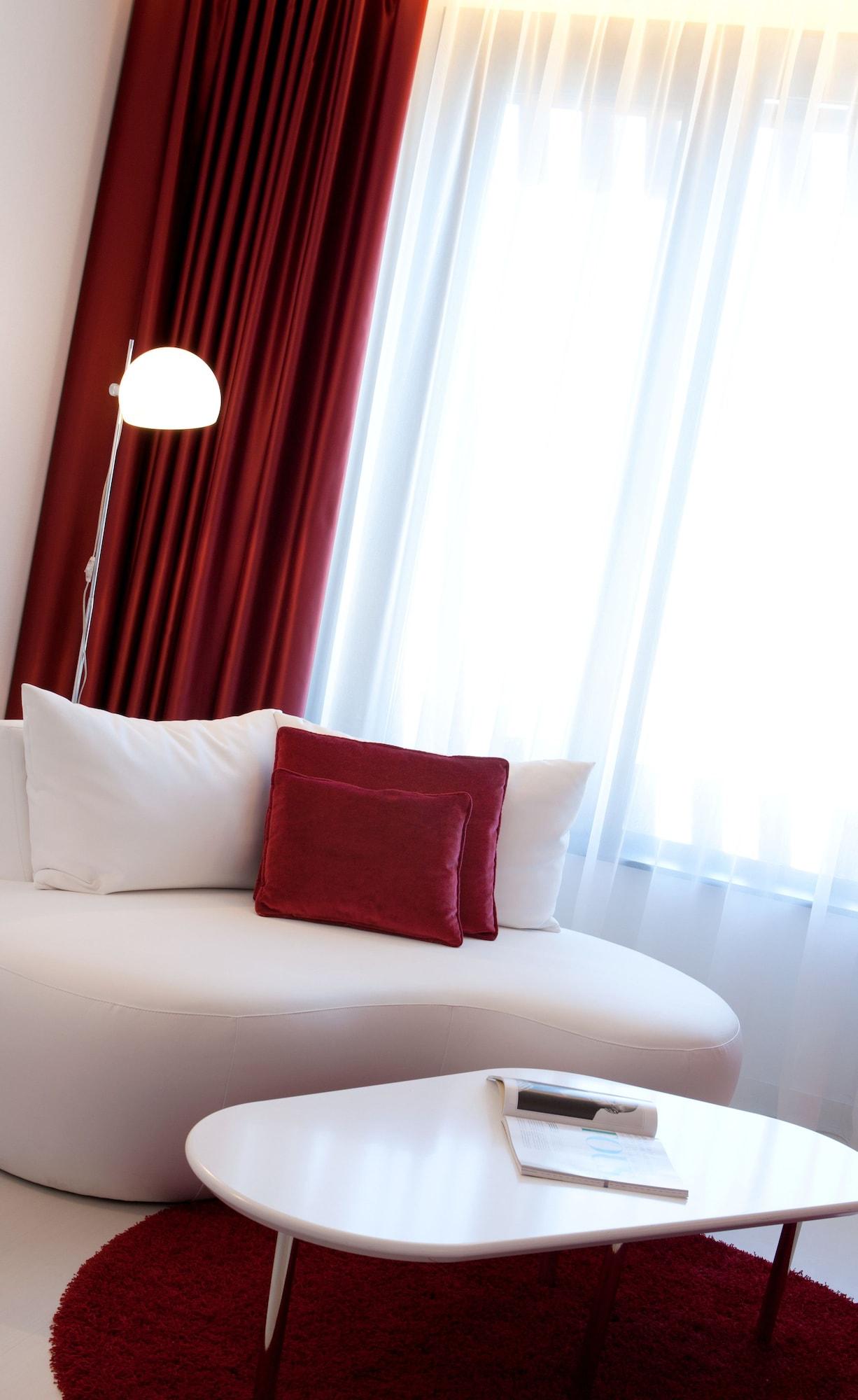 Porta Fira 4* Sup 4*