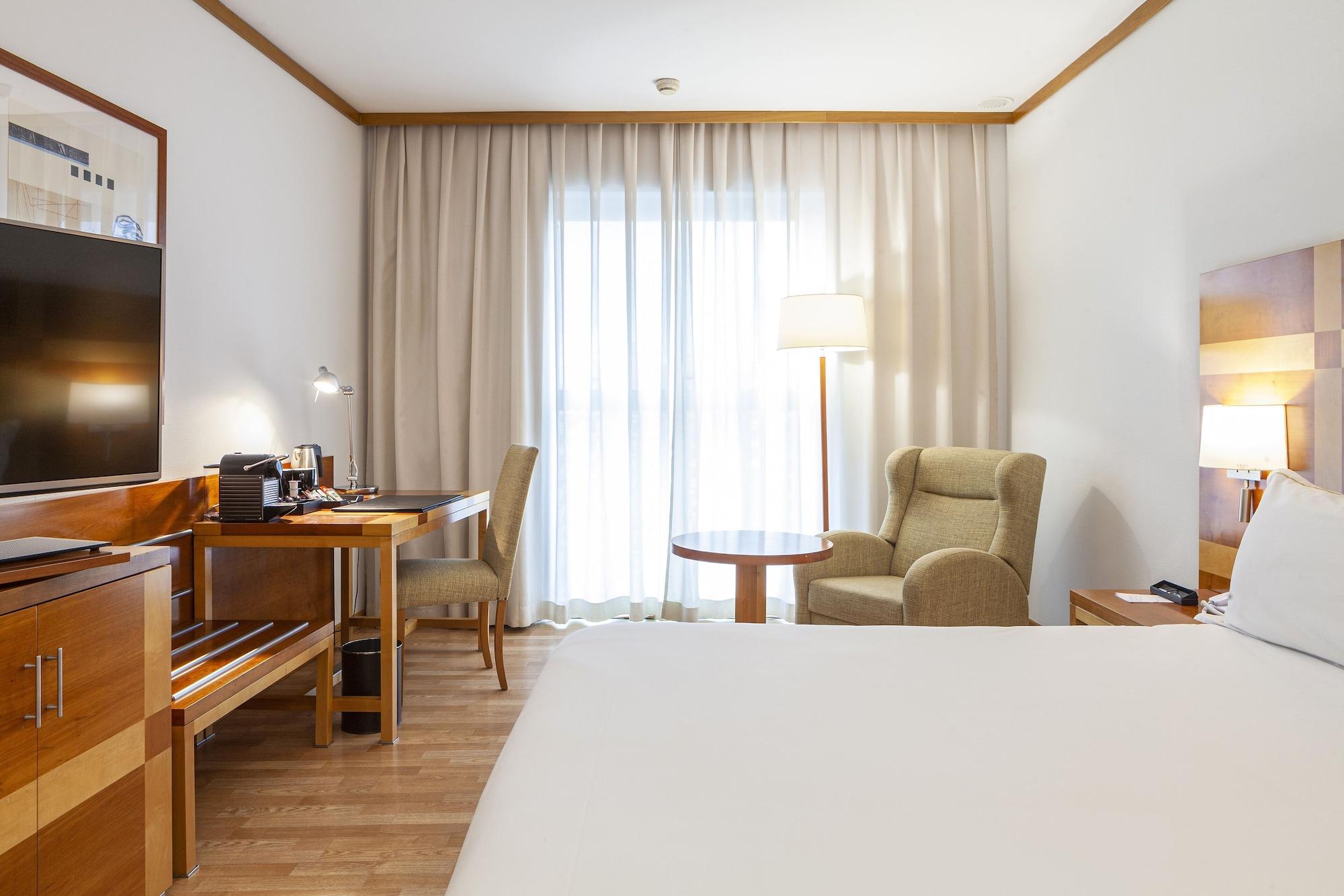 Hotel Senator Parque 4*