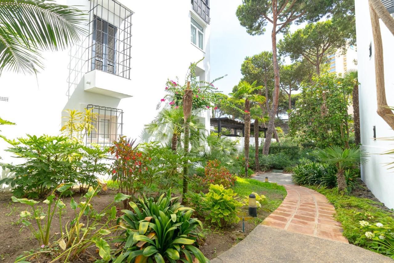 Apartamento Beachfront Complex Jardines De Golondrinas Elviria *