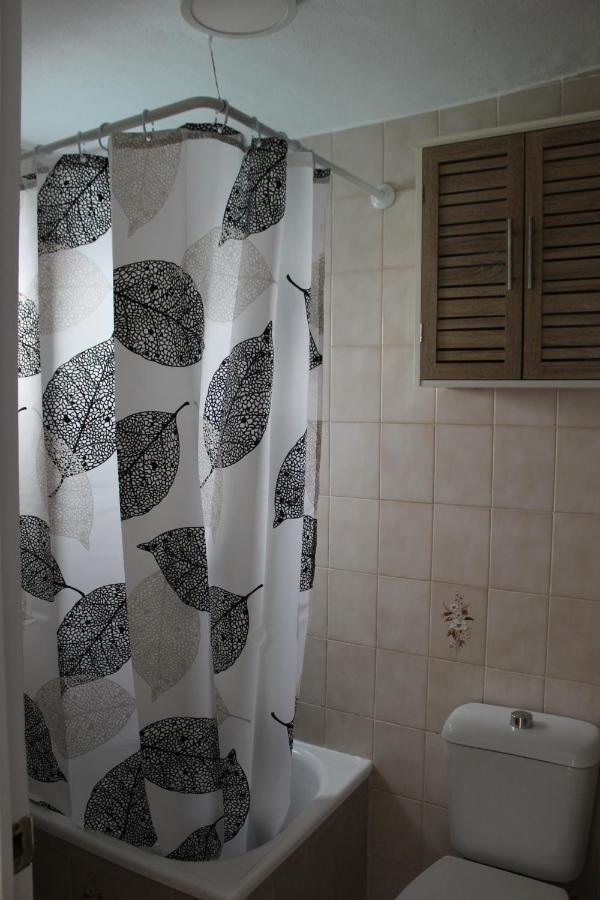 Teja Apartment *