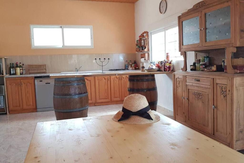 Has Been Described As One Of The Picturesque Towns In The Whole Of Spain. A Visit To Guarantees The Traveller A Flavour Of The 'real' Andalusia Without The Need To Overspend On The Trip. Níjar