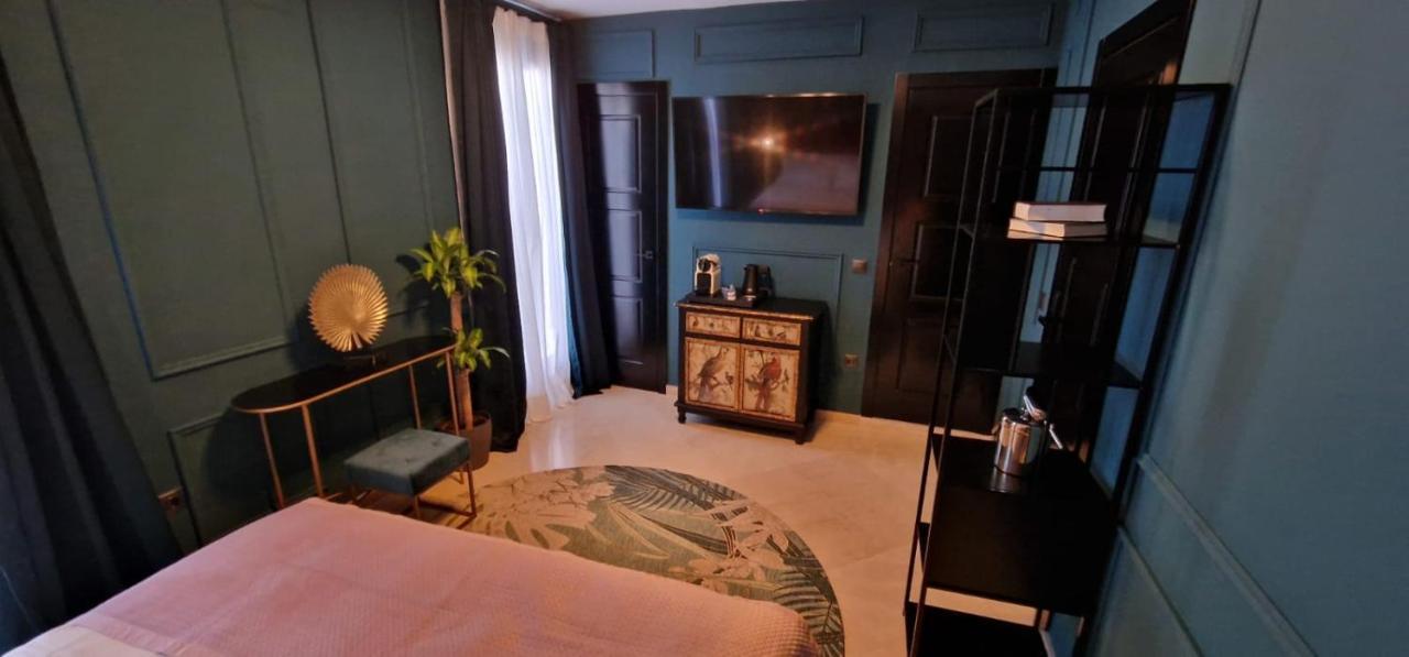 Bed & Breakfast Boutique Suites *
