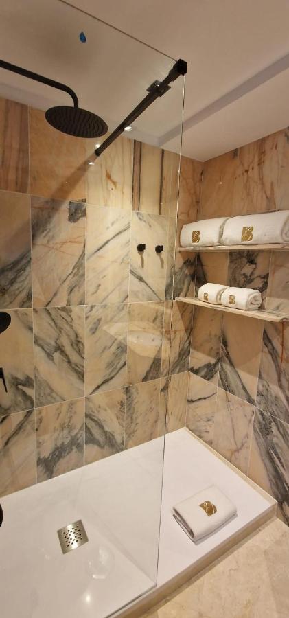 Boutique Suites
