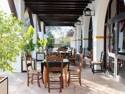 Hotel Tugasa Truchas El Bosque