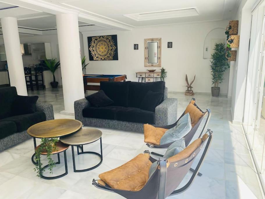 Sunny Mijas With Large Pool Free Parking Holiday home *