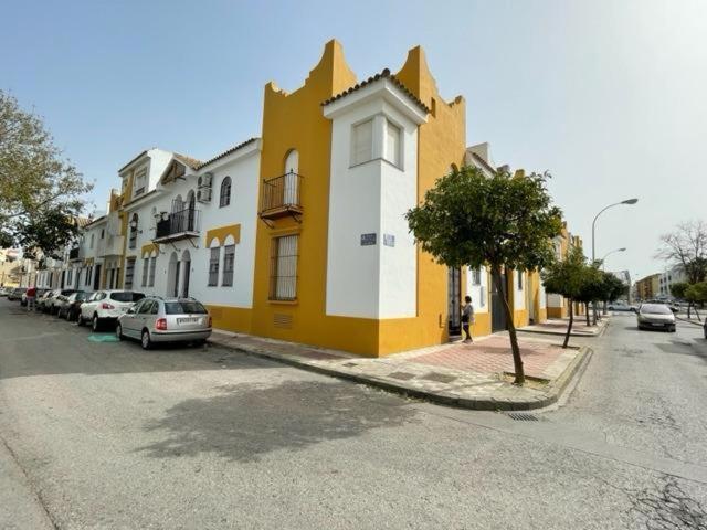 Oleaje Apartment *