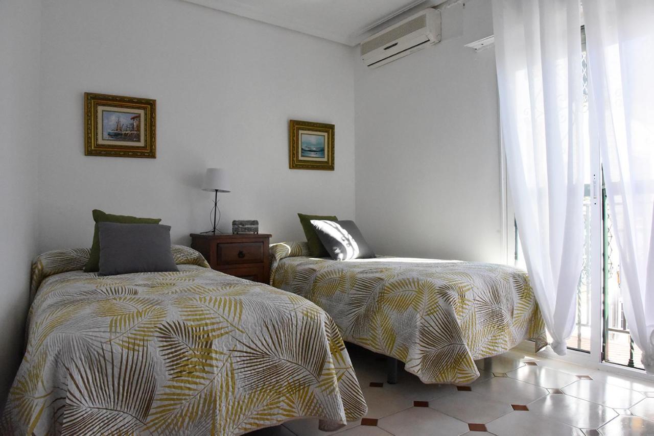 Habitación en casa particular Martinez Sevilla