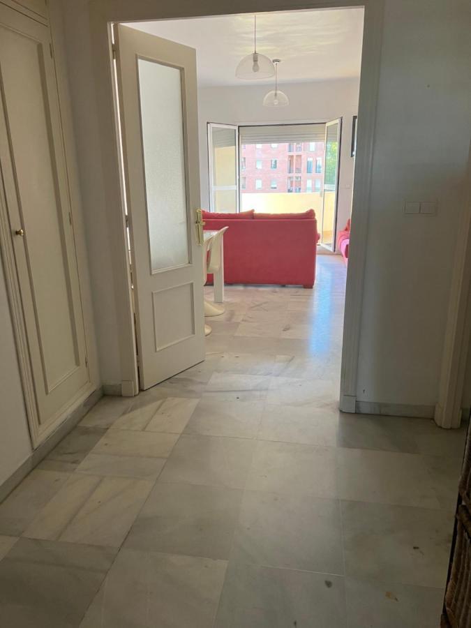 Piso De 3 Con Garaje Apartment