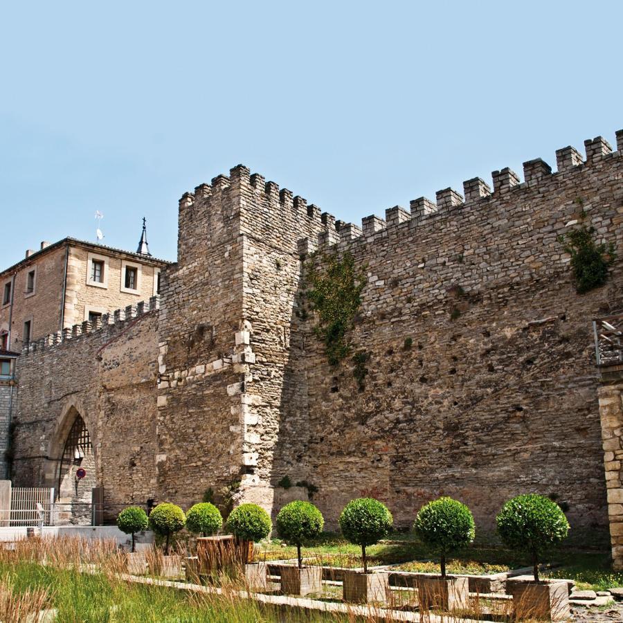 Luxury Pintoreria Atico * Vitoria