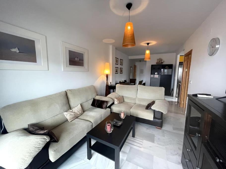 Sunny 2-bedroom With Sea View * Castell de Ferro