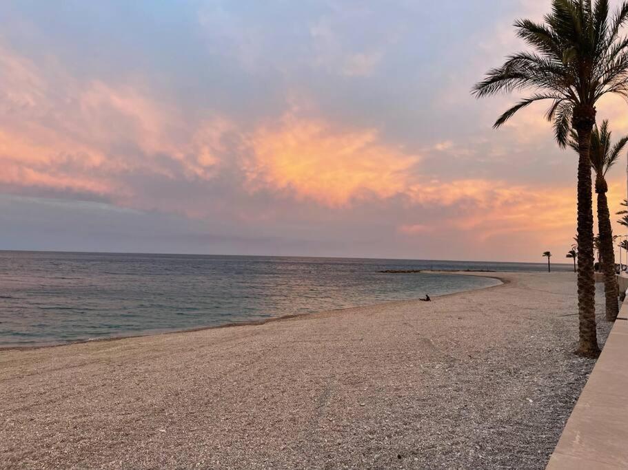 Sunny 2-bedroom With Sea View Castell de Ferro