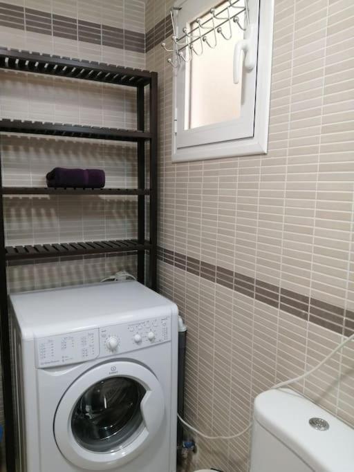 Alicante Airport And Apartamento El Altet