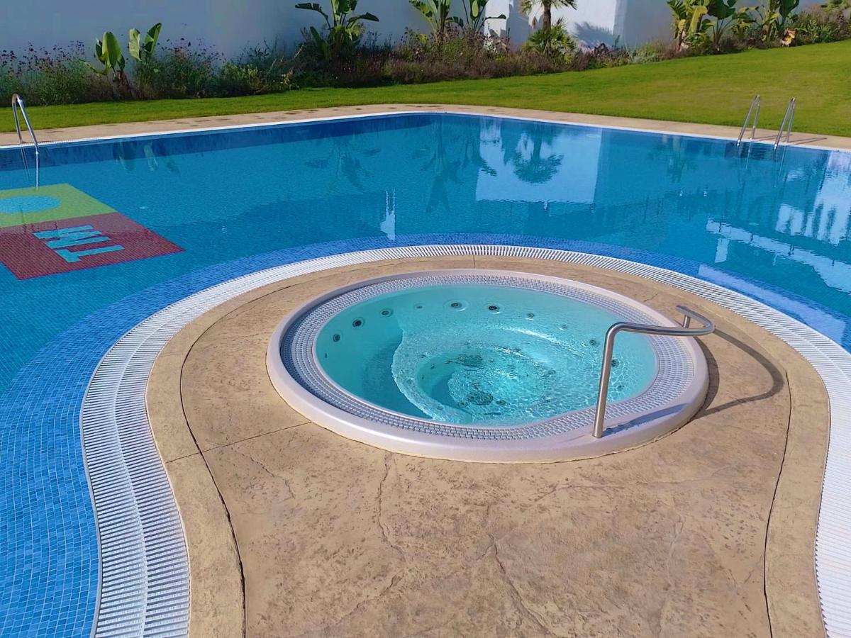 Apartment Luxe Orihuela Costa - Villamartin -aire Residencial - And Pool View *