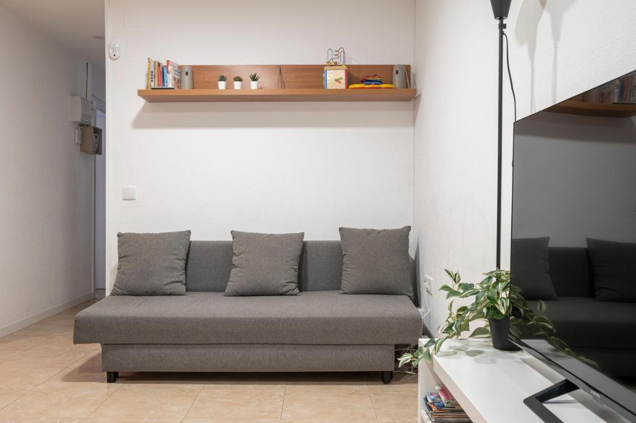Apartment Next To Europa Fira And 20' From Barcelona City Center *