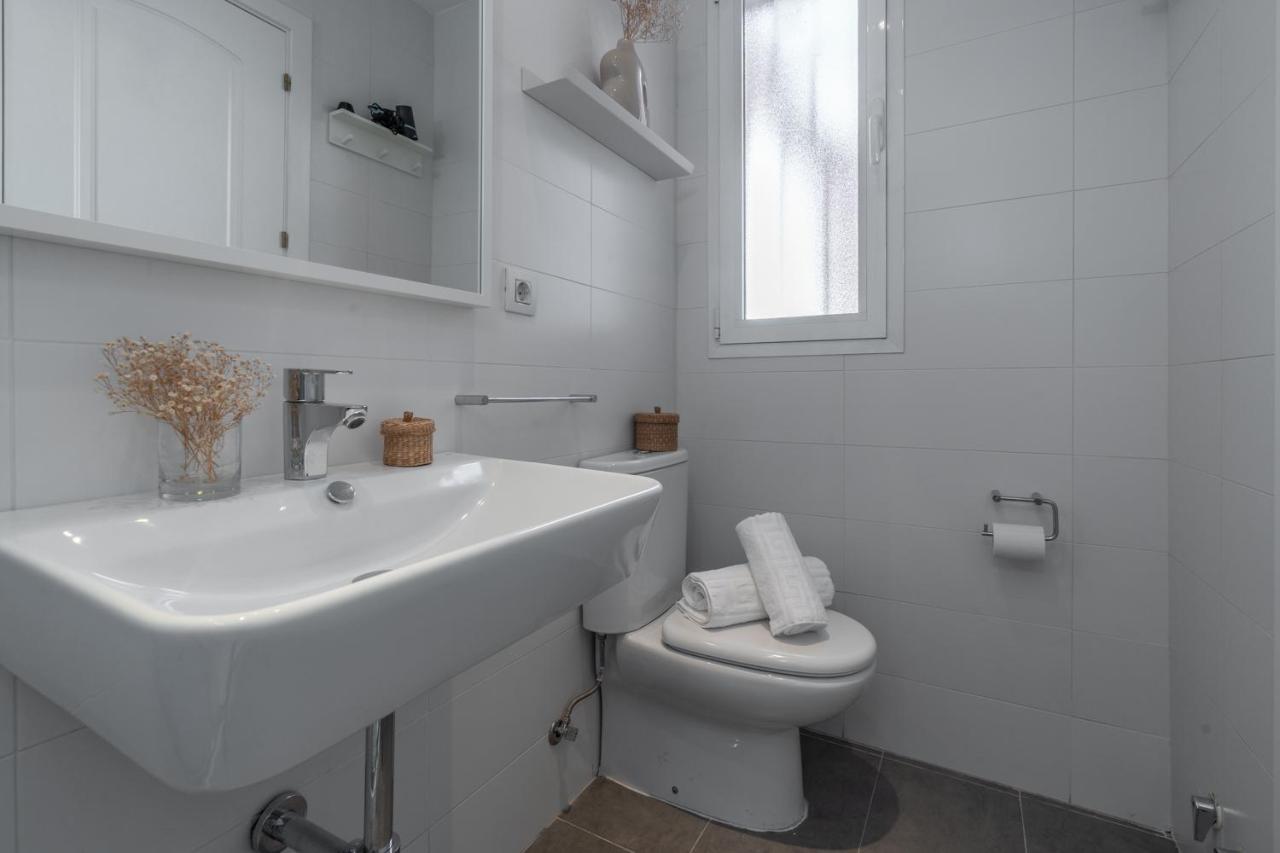 Tuguest House