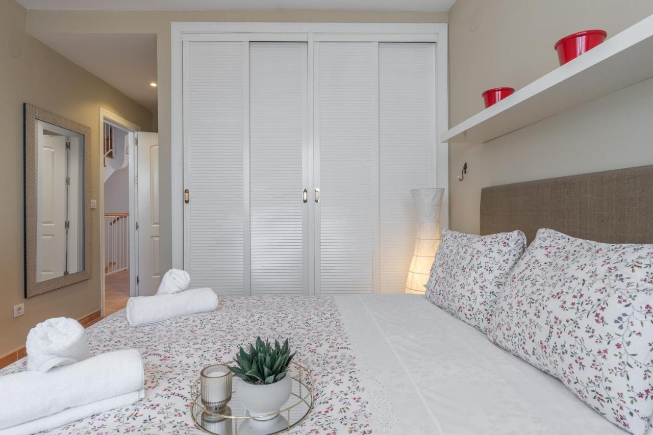 Сasa de vacaciones Tuguest House