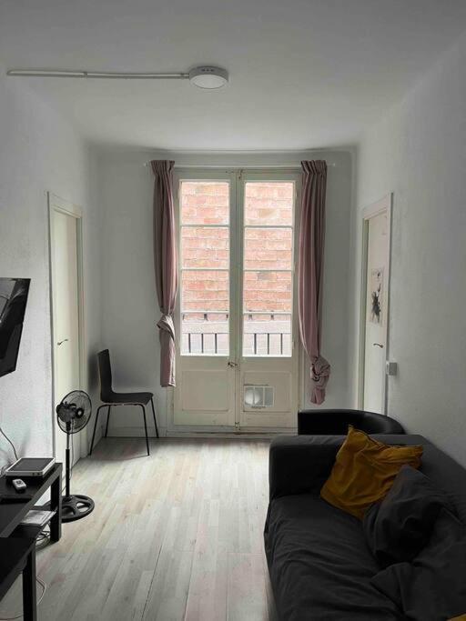 Apartment Confortable In The Heart Of Raval *
