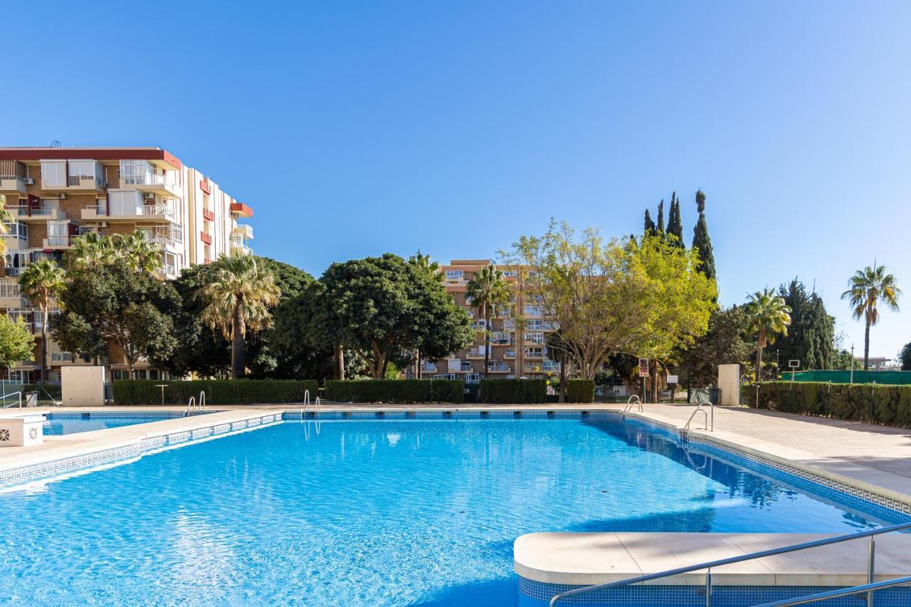 Apartamento Holidays2arroyo De La Miel - With Terrace And Pool 800 Mts From Beach Arroyo De La Miel