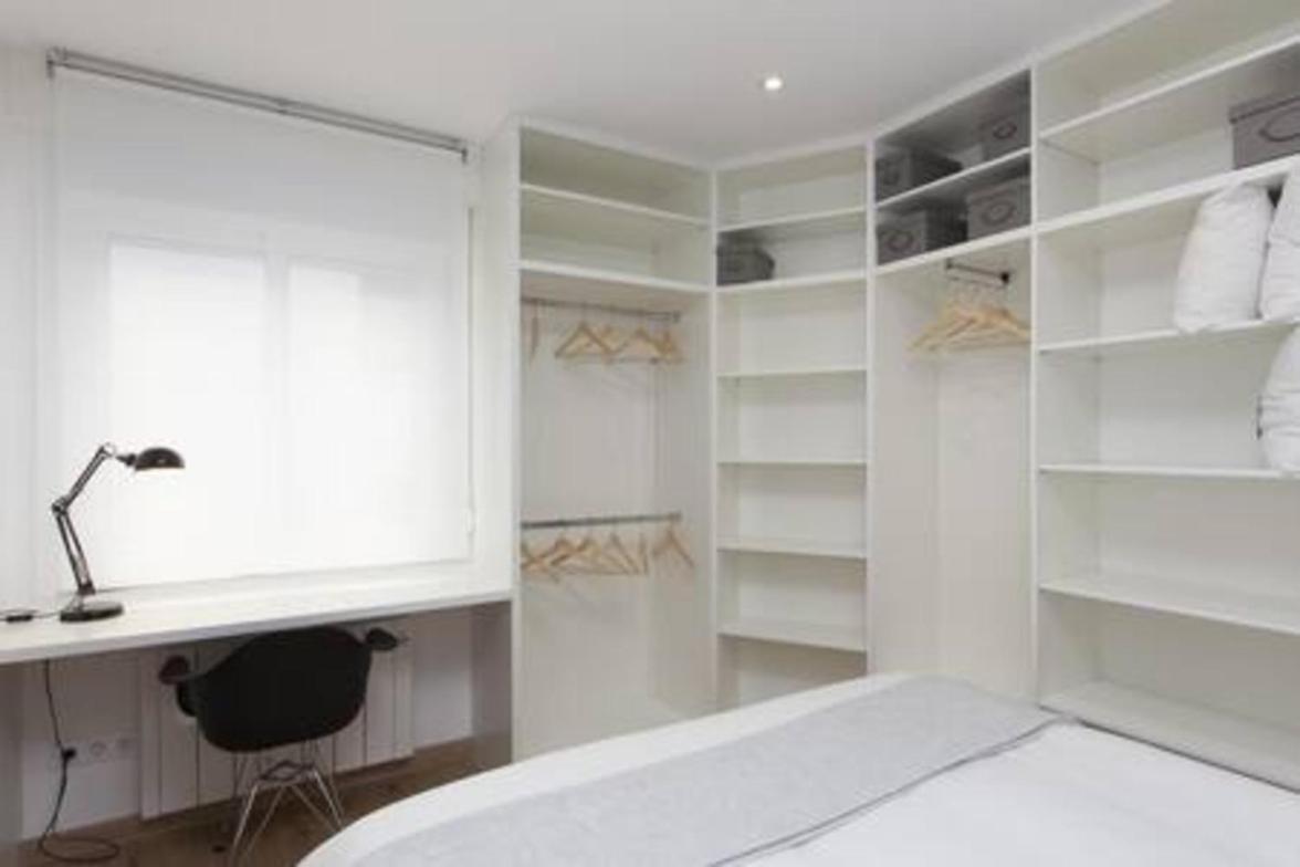 Designer Near Fira Balcony 5ppwifismart Tv By Myrentalhost Apartment