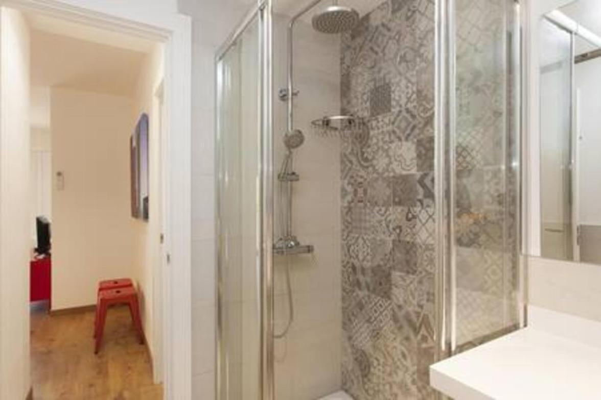 Designer Near Fira Balcony 5ppwifismart Tv By Myrentalhost Apartment L'Hospitalet de Llobregat