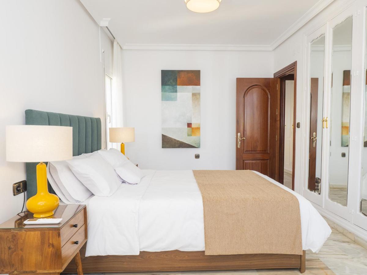 Apartamento Cubo's Seaview Port & Free Parking Málaga