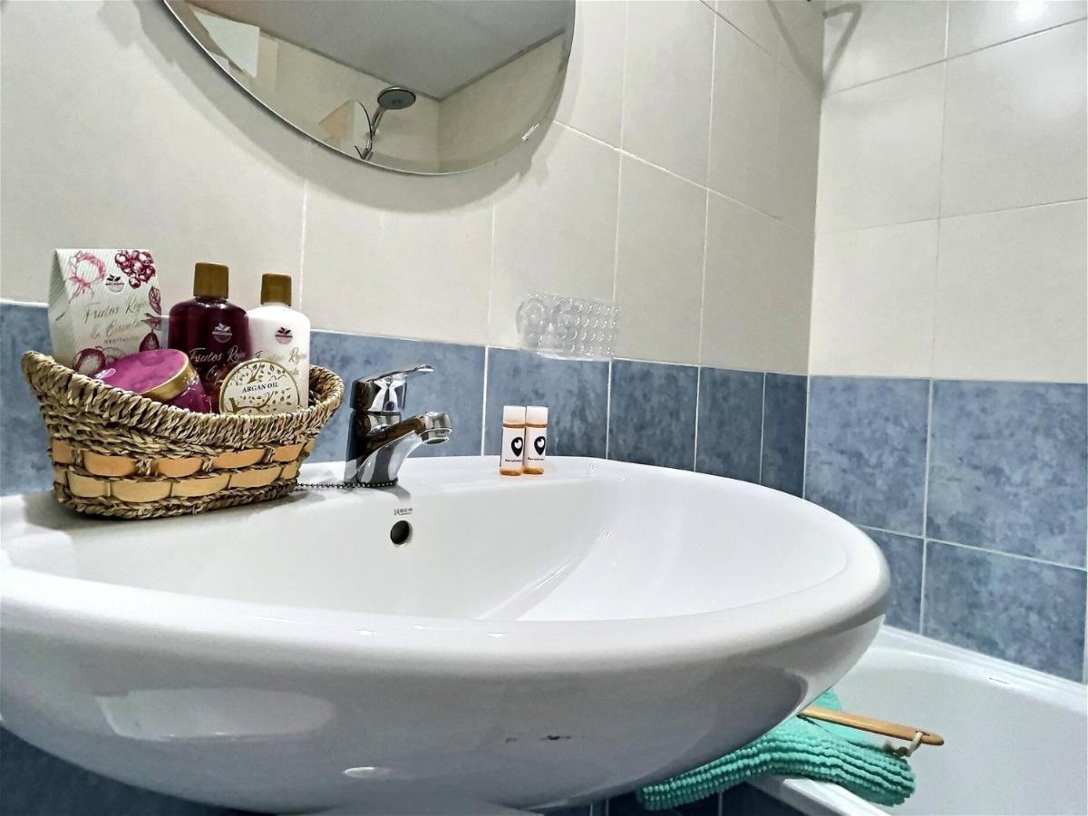Apartamento Two Bedroom Walking Distance To A Stunning In Casares Costa *