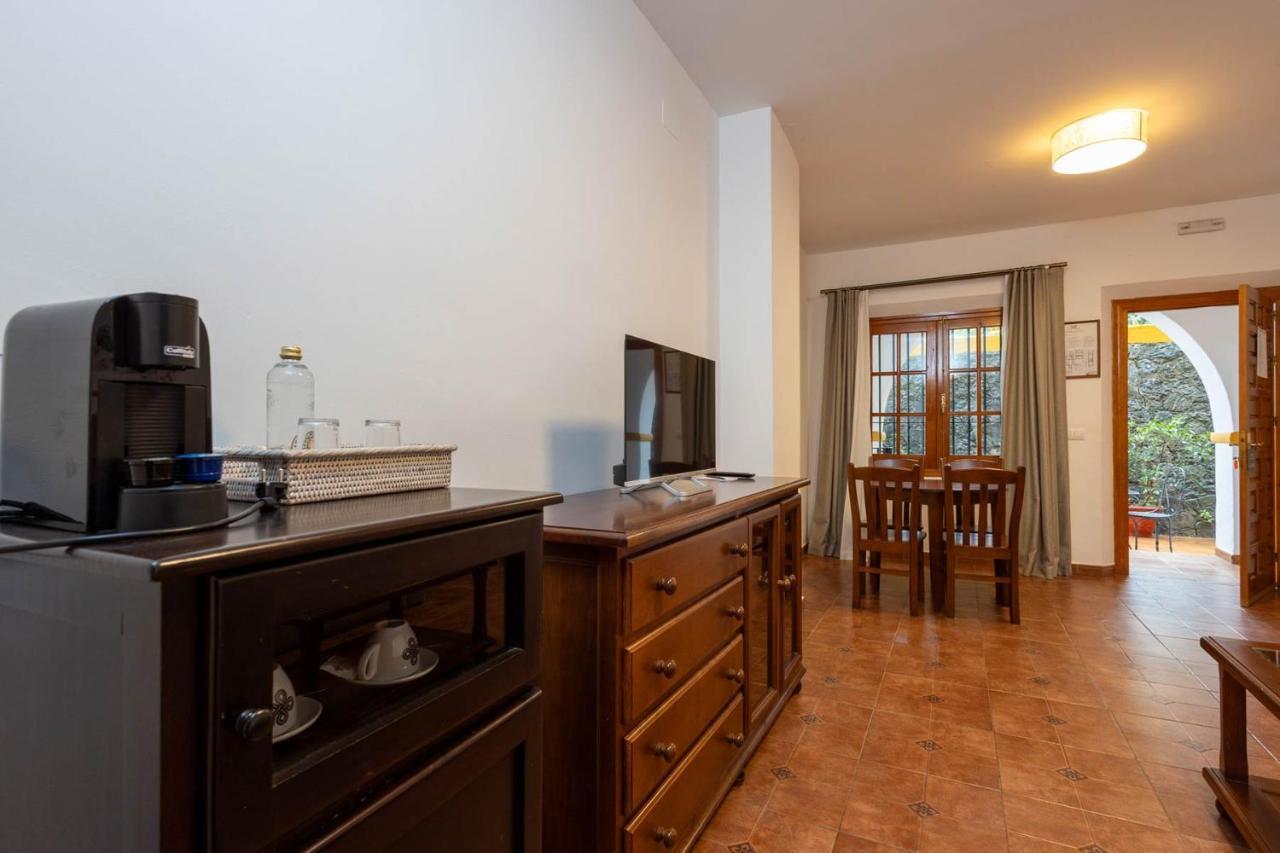 Tugasa Truchas Hotel 2*