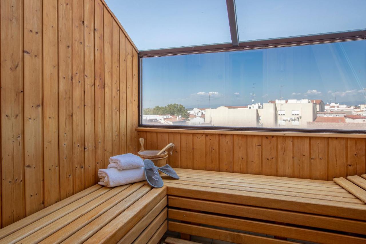 Opera Hotel 4*