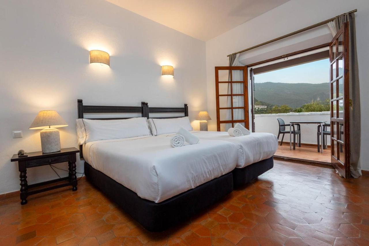 Hotel Tugasa Truchas El Bosque