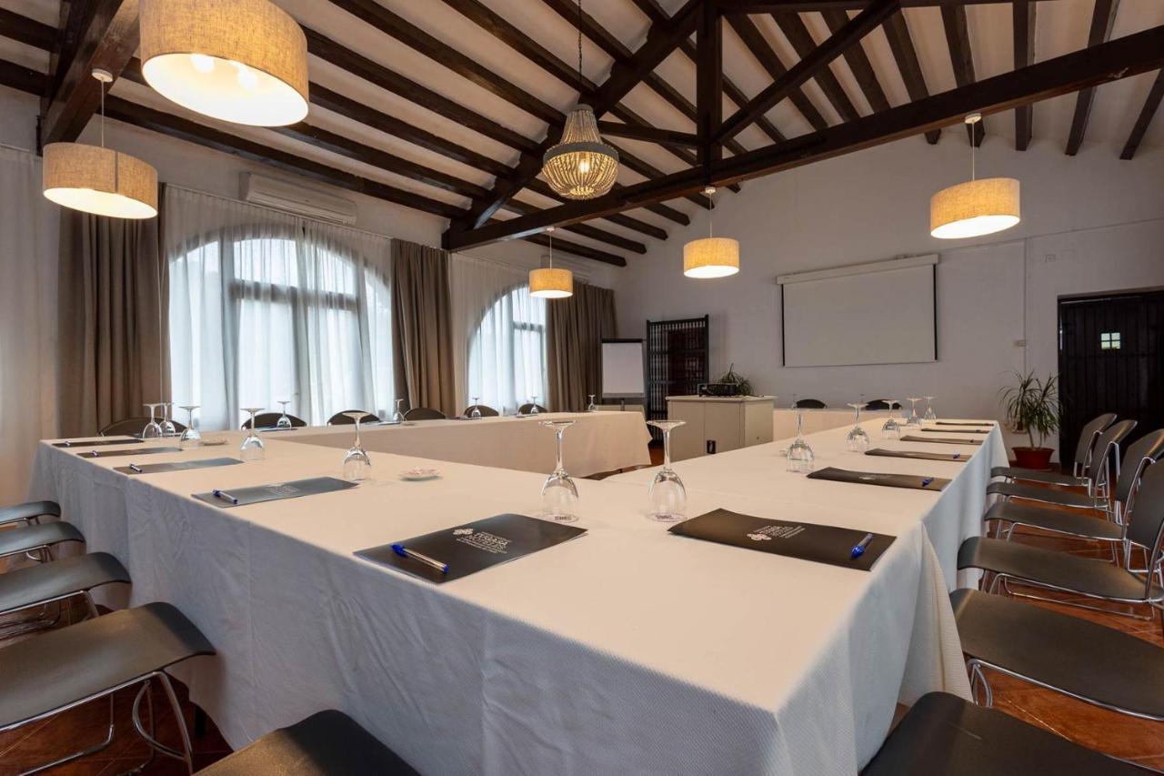 Hotel Tugasa Truchas