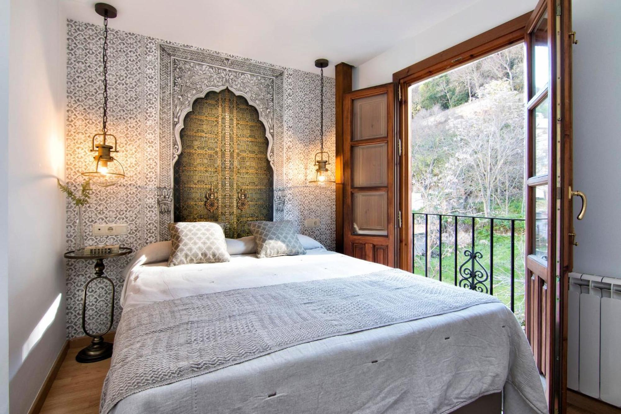 Luxury Alhambra Hideaway Apartment *