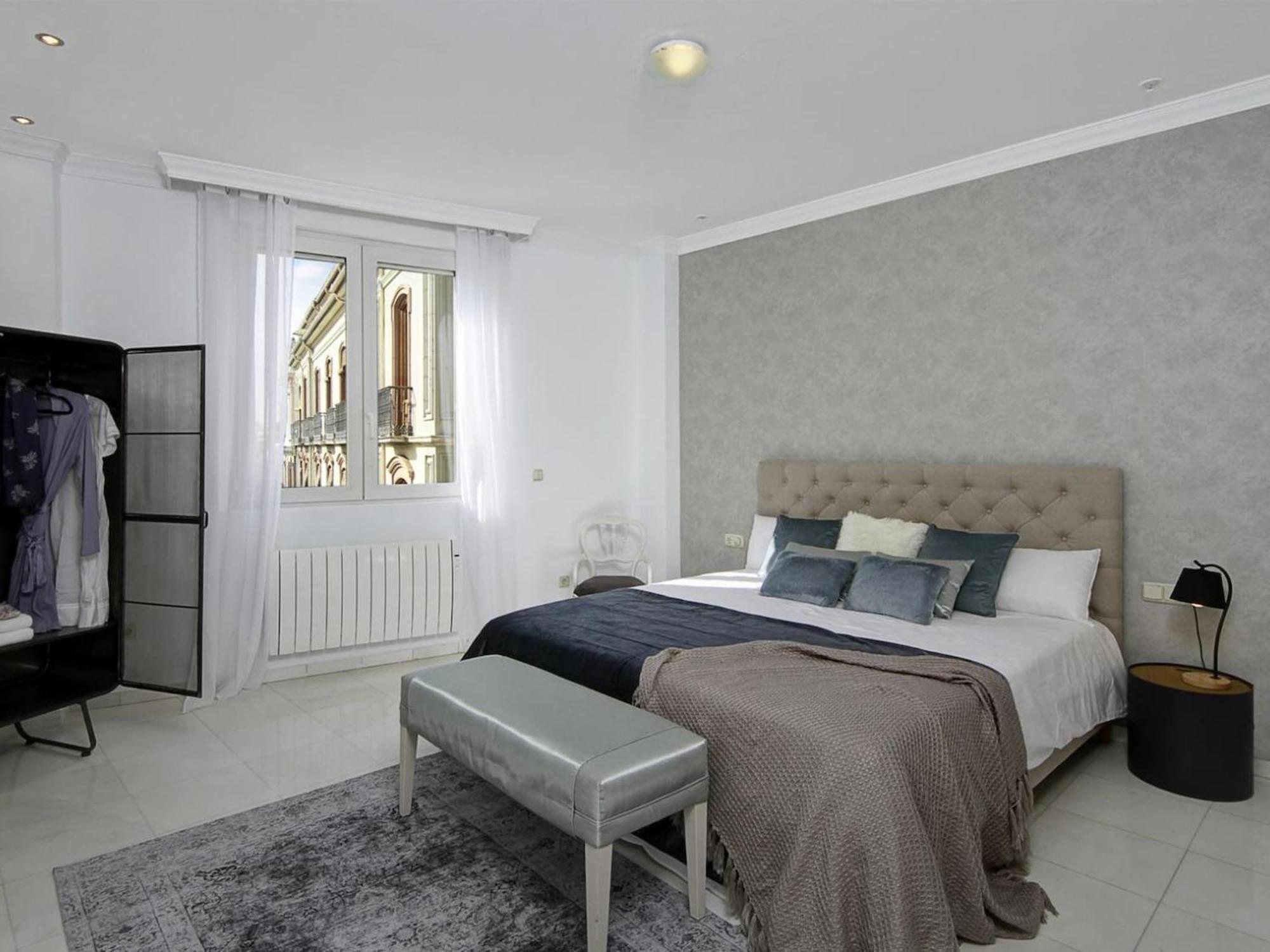 Chezmoihomes La Belle Epoque Oversized In The Very Heart Of
