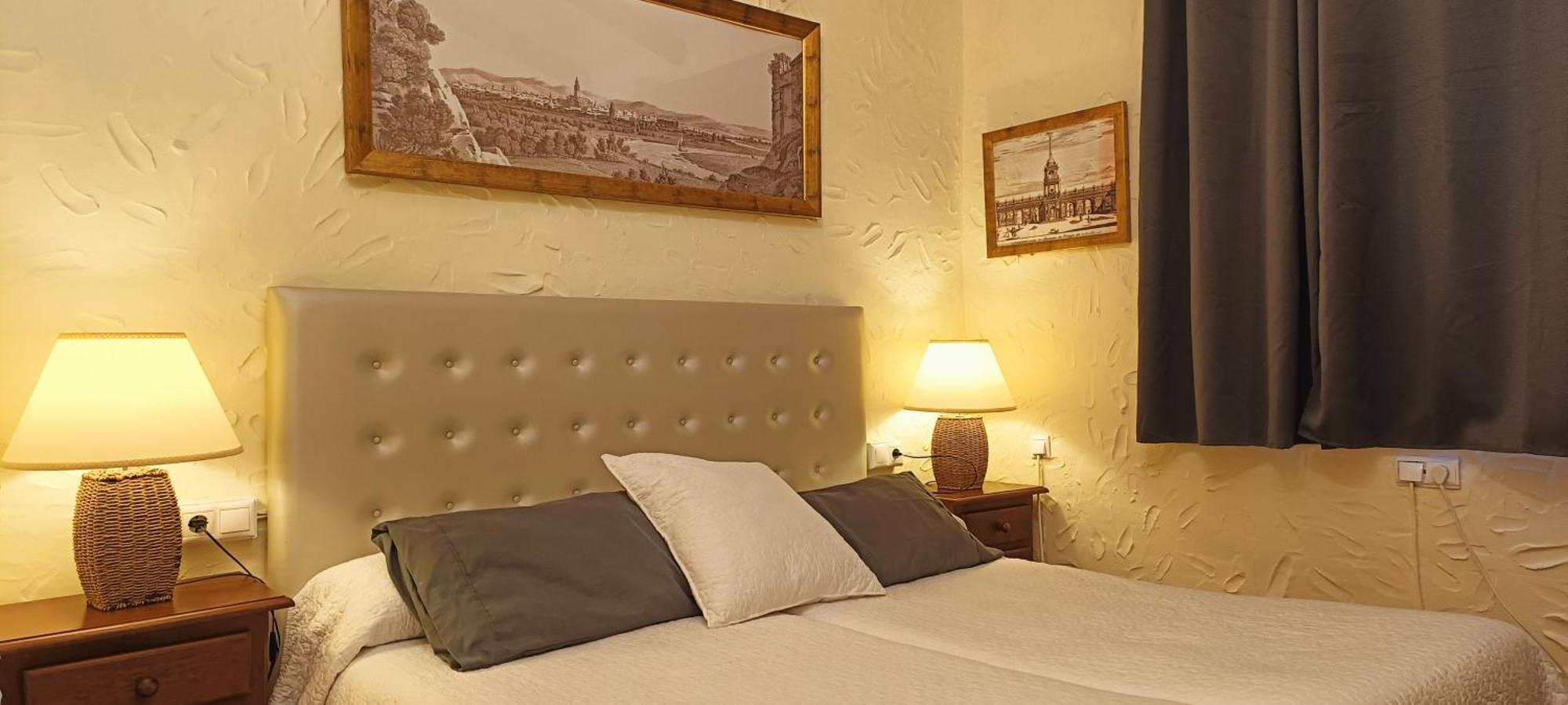 Hotel Restaurante Buitreras *