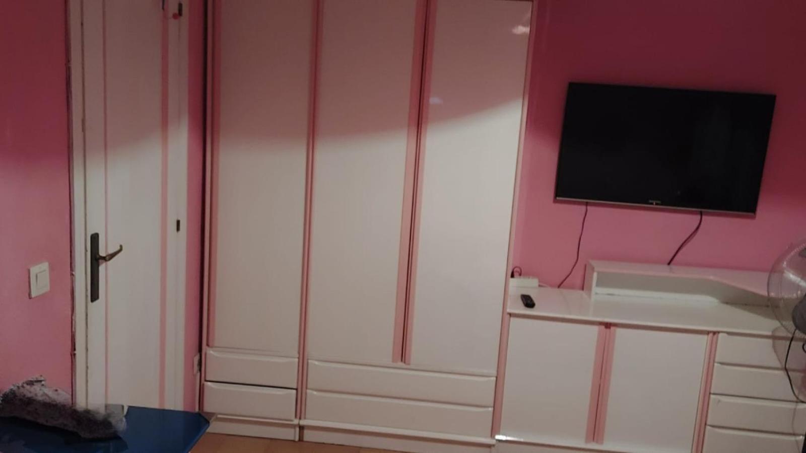 Suenos Rosa Homestay *